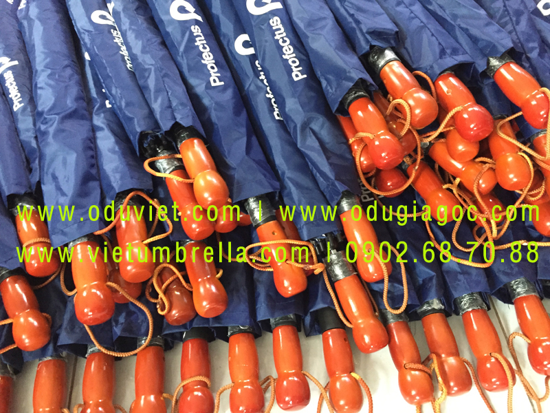 xưởng sản xuất ô dù cầm tay in logo quảng cáo